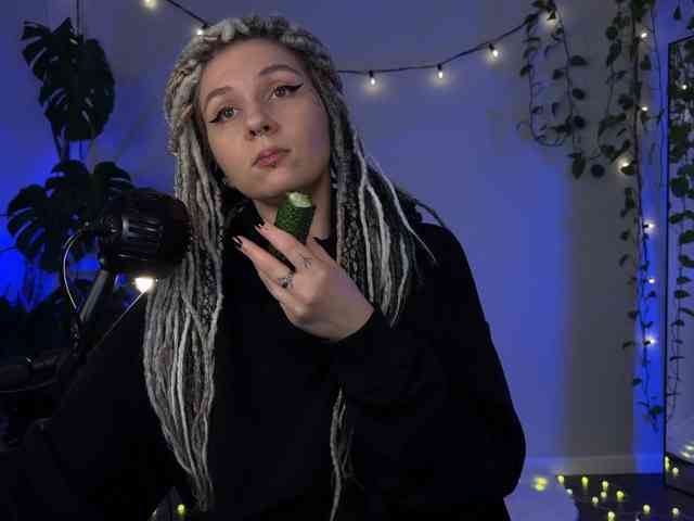 bySOVA Live Webcam on BongaCams