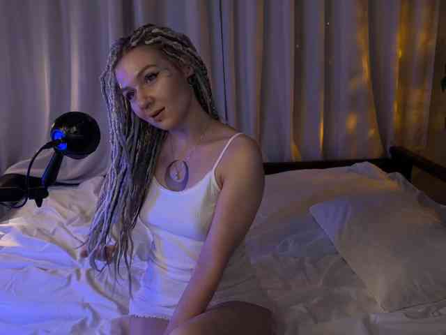 bySOVA Live Webcam on BongaCams