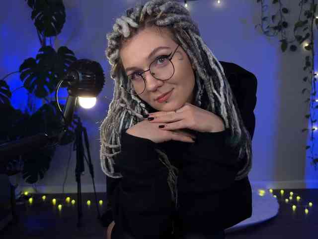 bySOVA Live Webcam on BongaCams