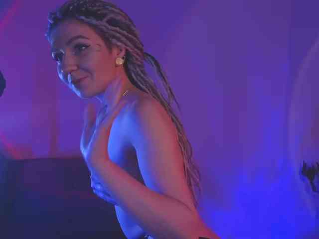 live cam show BySOVA