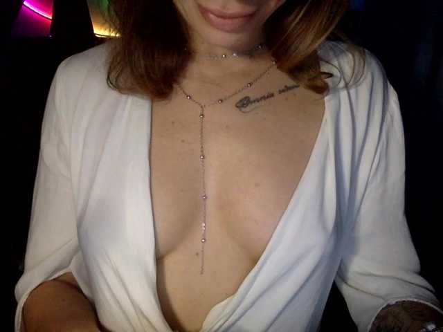 YaseniyaLove from BongaCams