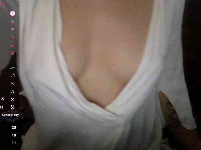 YaseniyaLove webcam