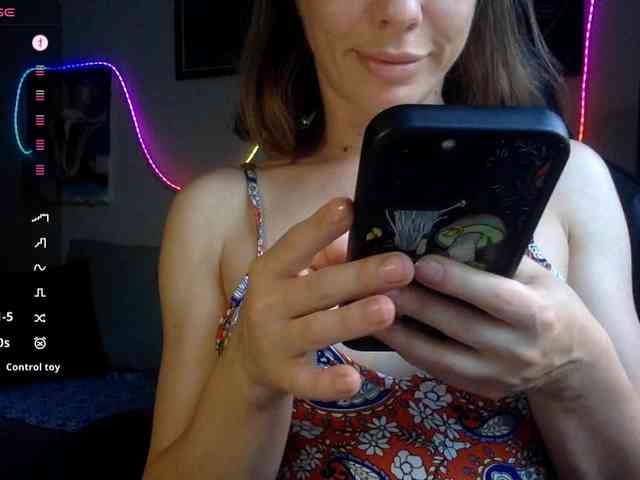 YaseniyaLove webcam