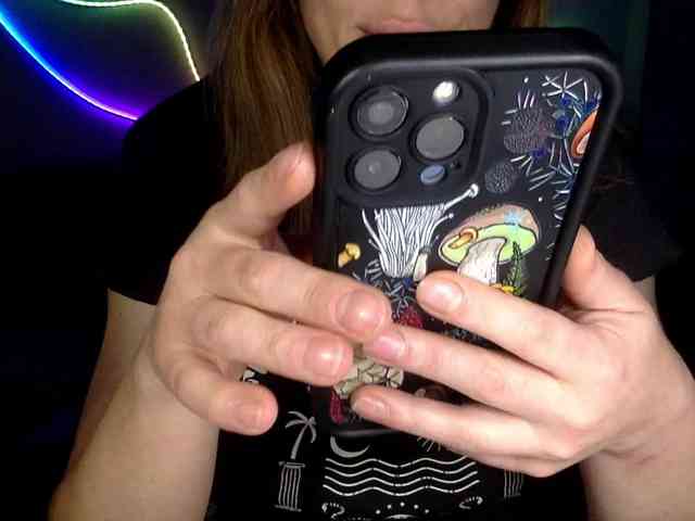 YaseniyaLove webcam
