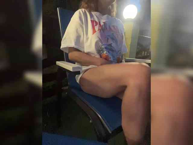 YaseniyaLove webcam