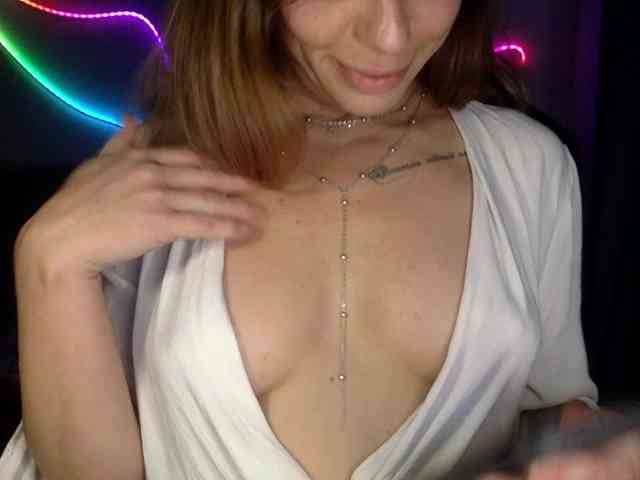 YaseniyaLove webcam