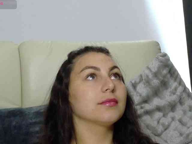 SiennaMoan Live Webcam on BongaCams