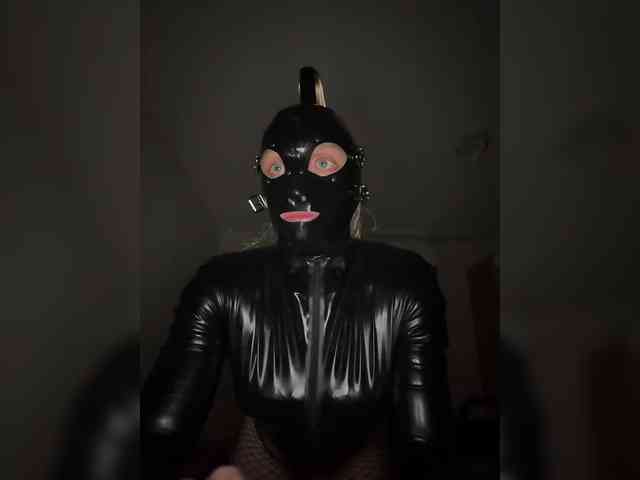 LatexCharlottexx Live Webcam on BongaCams LatexCharlottexx Live Webcam on BongaCams