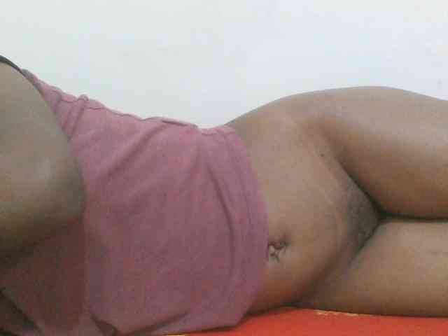 Hotdiva43 webcam