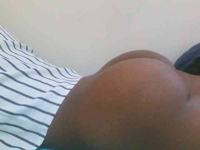 Hotdiva43 webcam