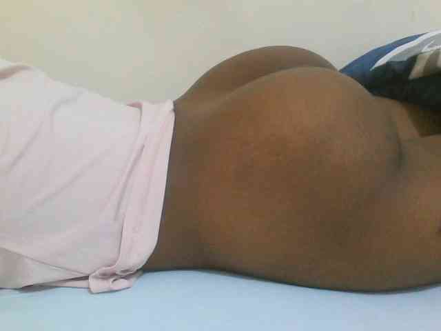 Hotdiva43 webcam