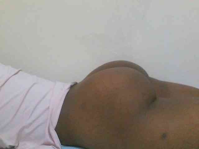 Hotdiva43 webcam
