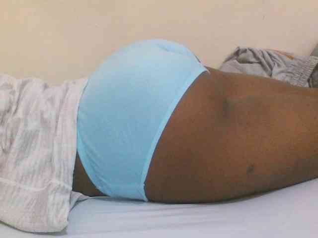 Hotdiva43 webcam