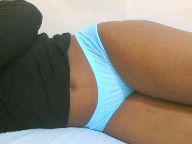 Hotdiva43 webcam