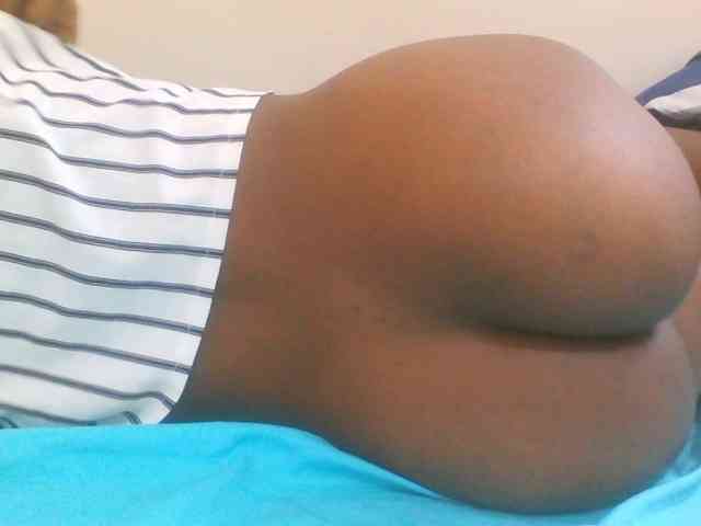 Hotdiva43 webcam