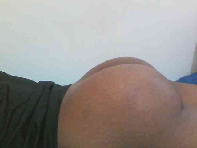 Hotdiva43 webcam