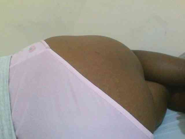 Hotdiva43 webcam