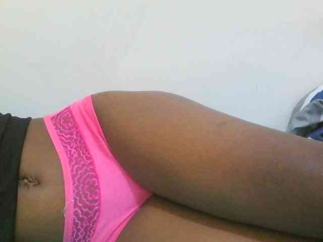 Hotdiva43 webcam