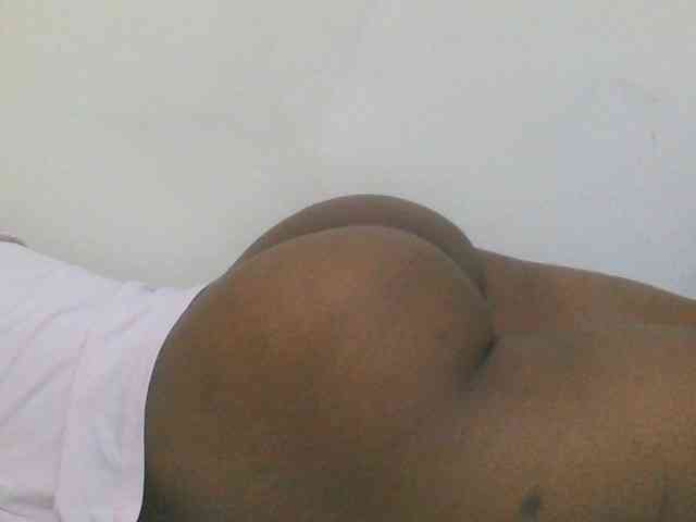 Hotdiva43 webcam