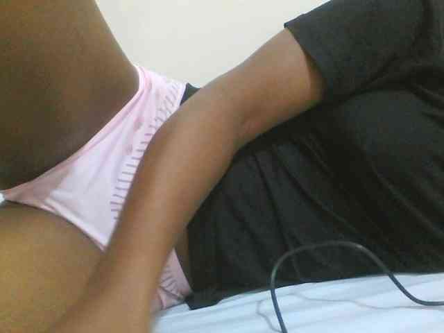 Hotdiva43 webcam