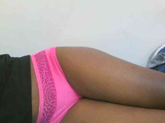 Hotdiva43 webcam