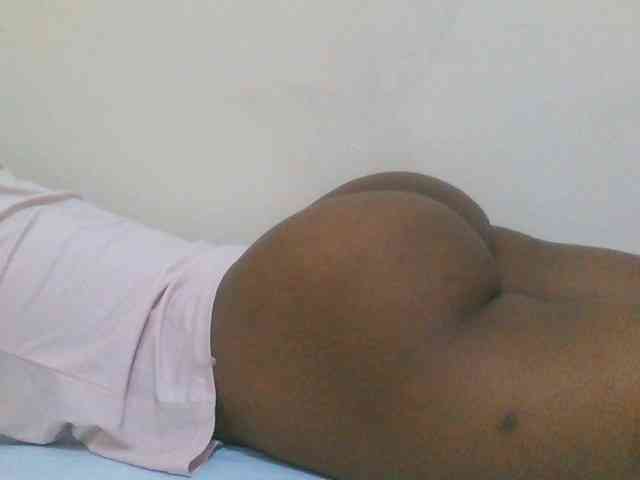 Hotdiva43 webcam