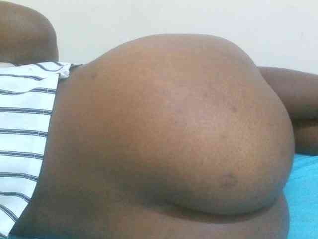 Hotdiva43 webcam