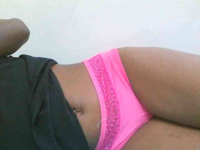 Hotdiva43 webcam