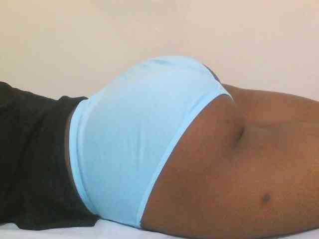 Hotdiva43 webcam