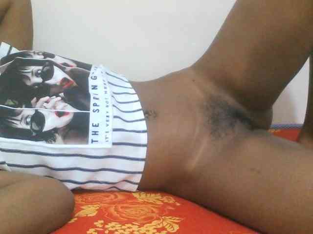 Hotdiva43 webcam
