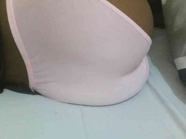 Hotdiva43 webcam