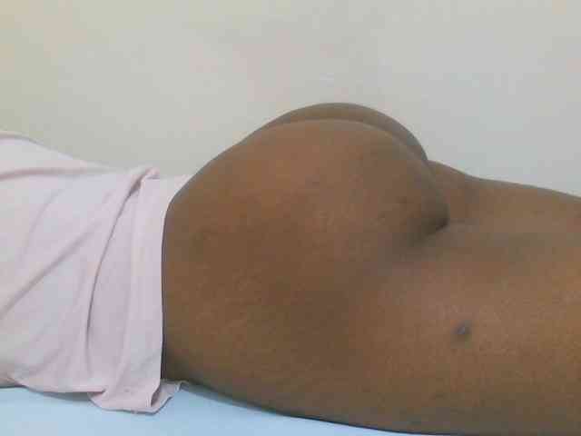 Hotdiva43 webcam