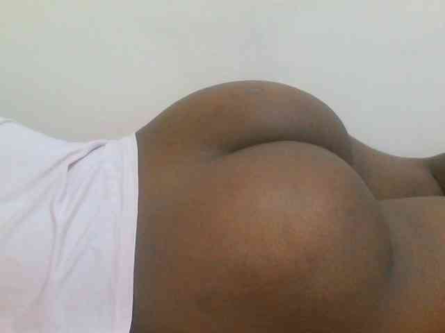 Hotdiva43 webcam