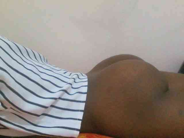 Hotdiva43 webcam
