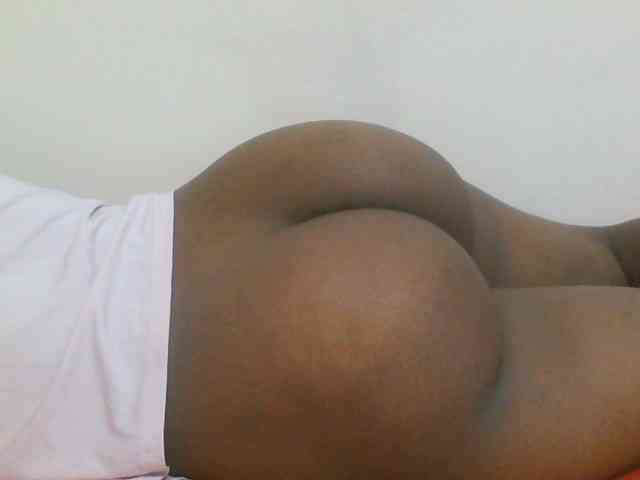 Hotdiva43 webcam