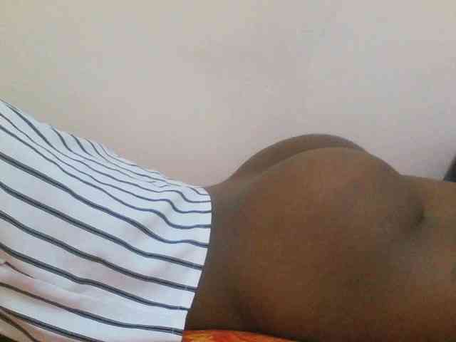 Hotdiva43 webcam