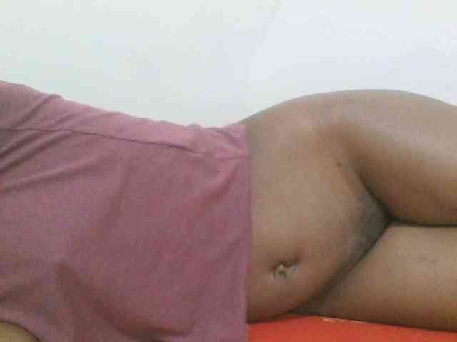 Hotdiva43 webcam