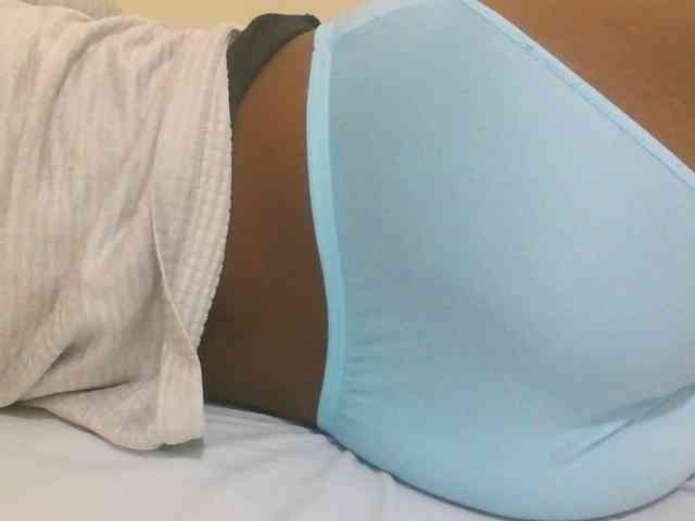Hotdiva43 webcam