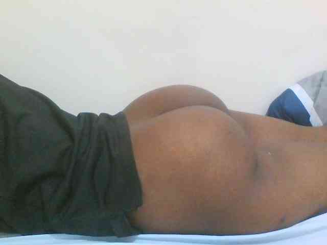 Hotdiva43 webcam