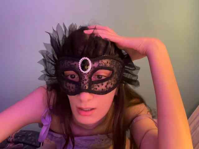 Marie_Bellemont webcam