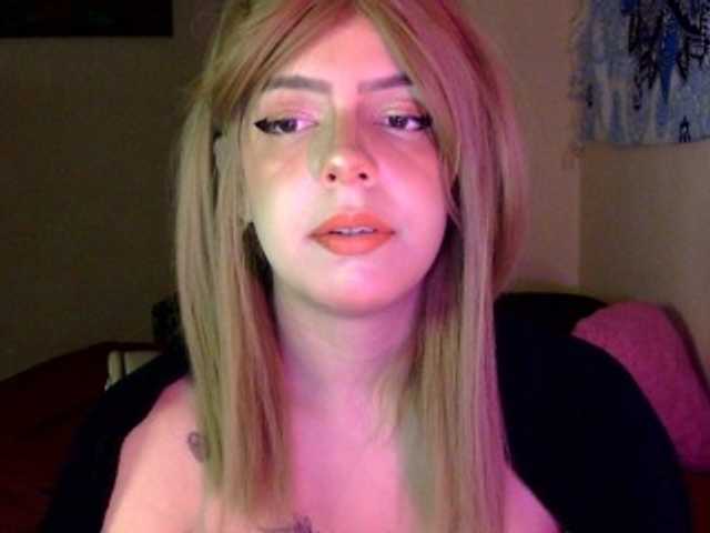 JoeYang's BongaCams show and profile