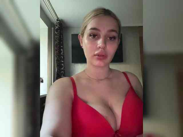 ksunya19 Live Webcam on BongaCams