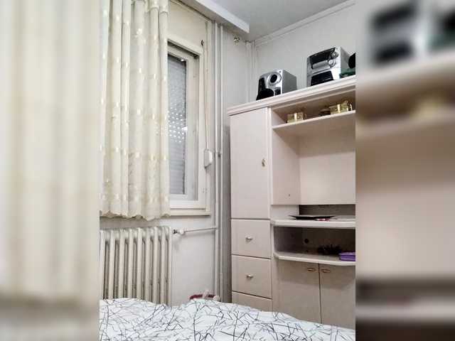 milf44milf's BongaCams show and profile