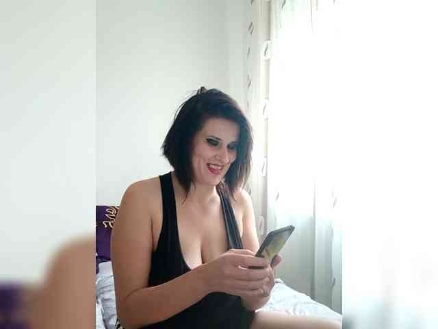 milf44milf webcam