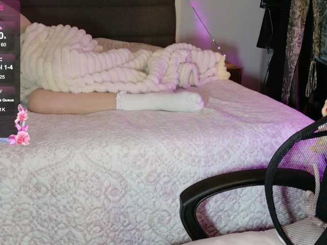 sweety-kittyy's BongaCams show and profile