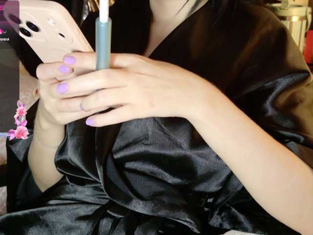 sweety-kittyy's BongaCams show and profile