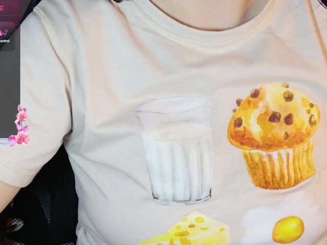 sweety-kittyy's BongaCams show and profile