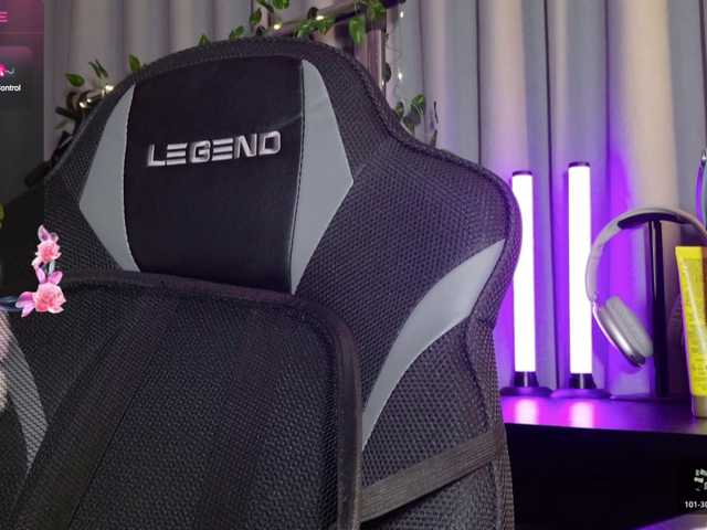 sweety-kittyy's BongaCams show and profile