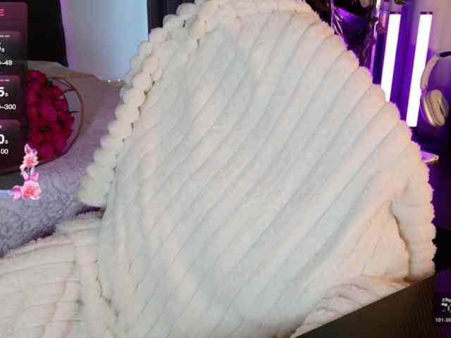 sweety-kittyy webcam