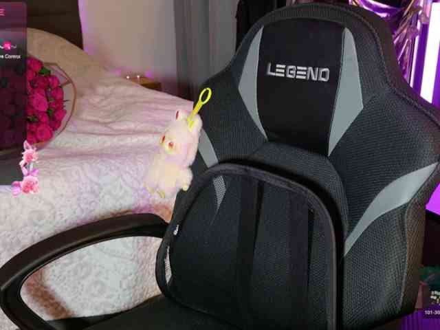 sweety-kittyy webcam